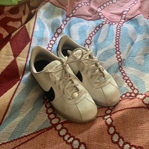 nike cortez